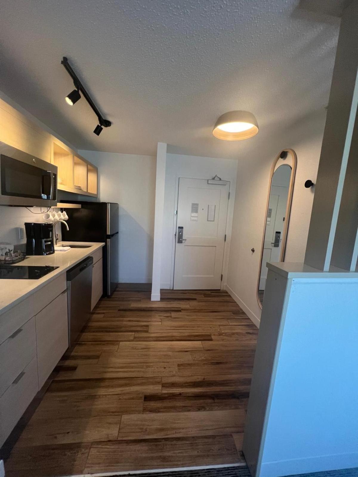 Towneplace Suites Detroit Warren Eksteriør billede