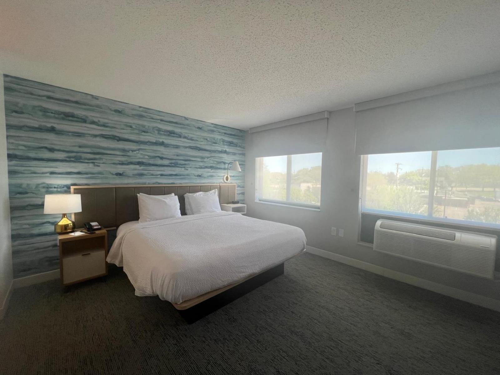 Towneplace Suites Detroit Warren Eksteriør billede