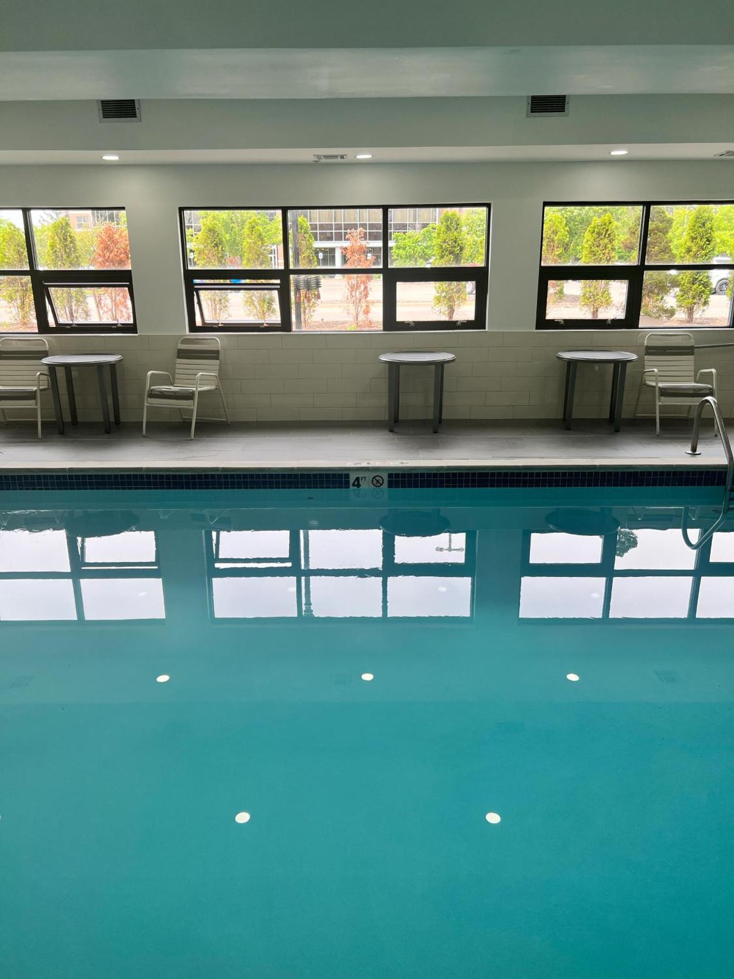 Towneplace Suites Detroit Warren Eksteriør billede