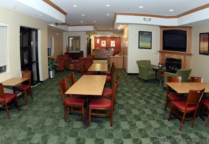 Towneplace Suites Detroit Warren Eksteriør billede